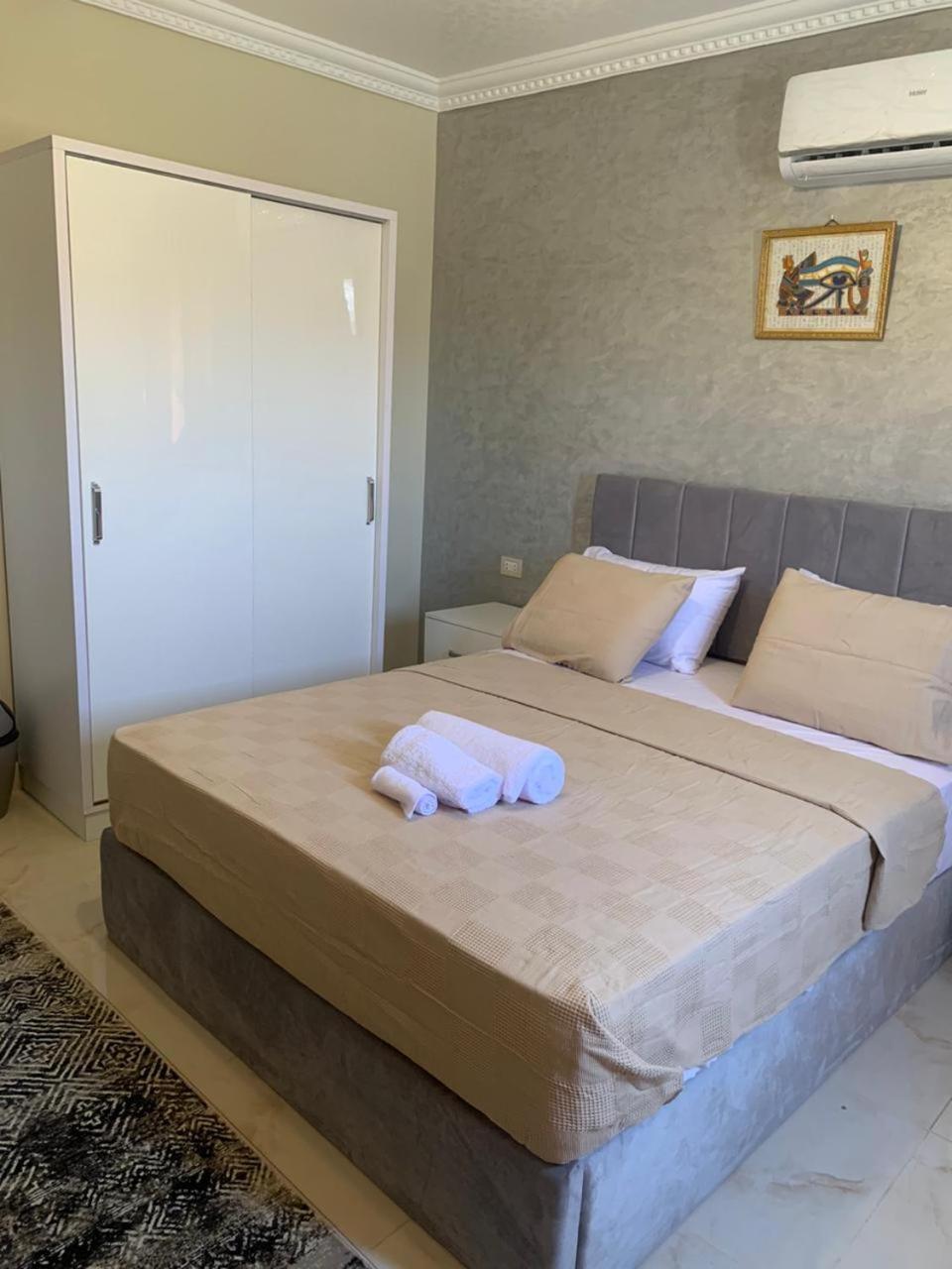 Cairo Gym In Bed & Breakfast Kafr Ghatati Room photo